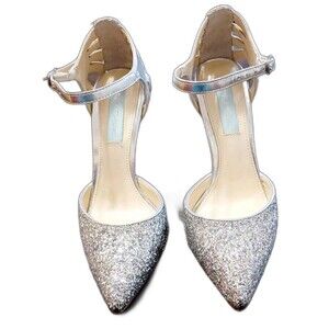 Betsey Johnson Avery Sliver Metallic Special Occasion Heels Womens Size 9M
